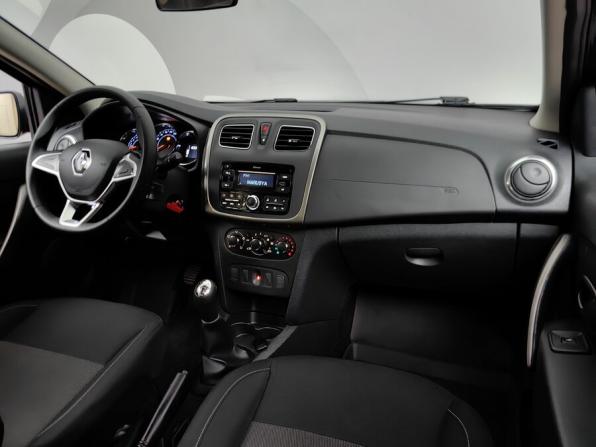 Renault Sandero II Рестайлинг с пробегом 2020 года, цена 881 000 рублей, 183364 км, хэтчбек, Автокод Объявления