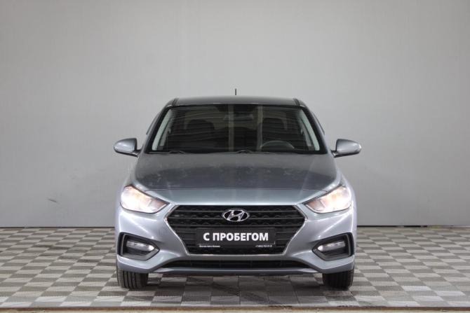 Hyundai Solaris II с пробегом 2019 года, цена 1 084 000 рублей, 115843 км, седан, Автокод Объявления