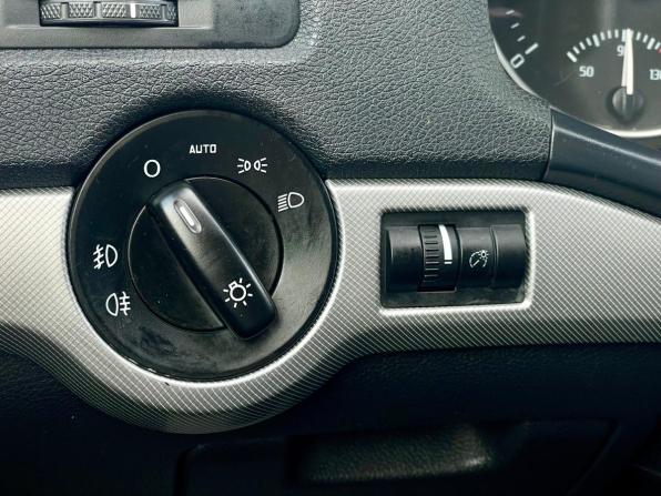 Skoda Octavia II (A5) Рестайлинг с пробегом 2012 года, цена 670 000 рублей, 297700 км, лифтбек, Автокод Объявления