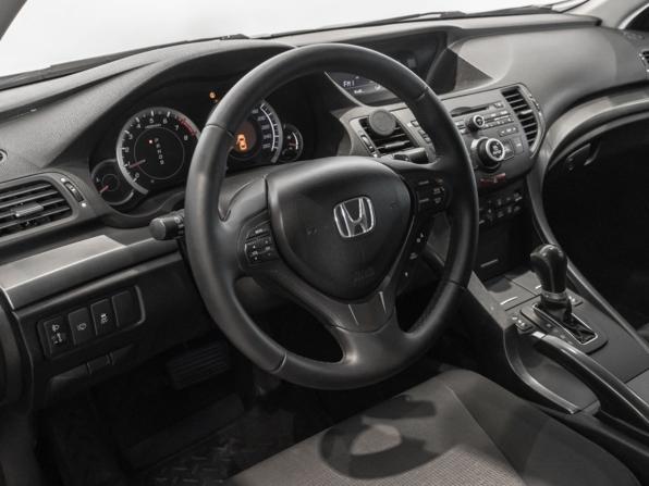 Honda Accord VIII с пробегом 2011 года, цена 1 050 000 рублей, 230002 км, седан, Автокод Объявления