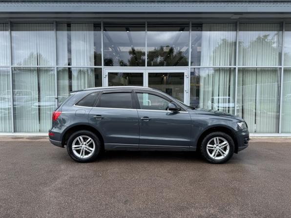 Audi Q5 I (8R) с пробегом 2010 года, цена 1 393 000 рублей, 186000 км, внедорожник, Автокод Объявления