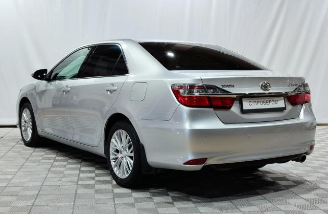 Toyota Camry VII (XV50) Рестайлинг с пробегом 2015 года, цена 1 990 000 рублей, 128000 км, седан, Автокод Объявления