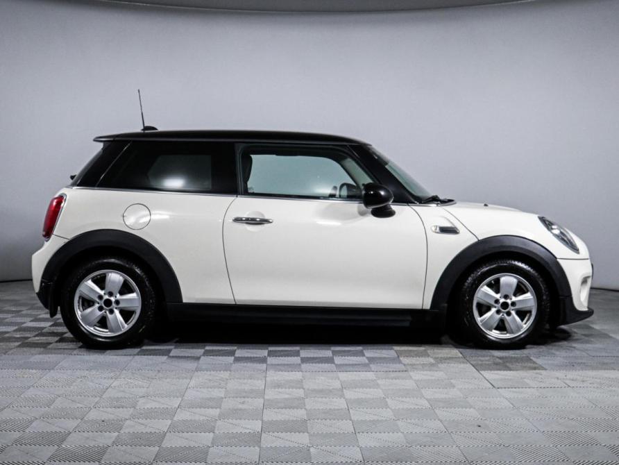 Mini Hatch III (F55/F56) Москва  - изображение 4