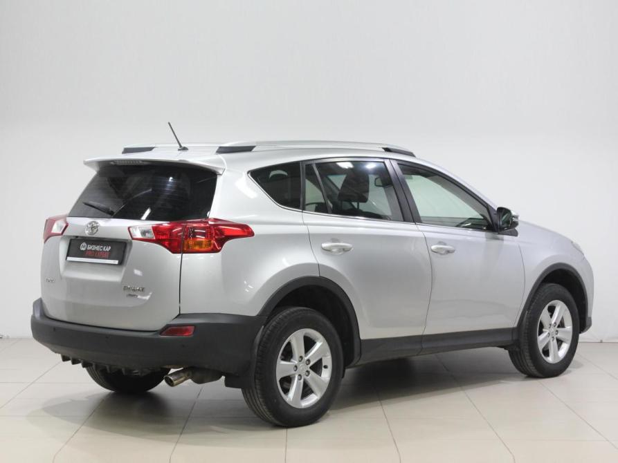 Toyota RAV4 IV (XA40) Курск  - изображение 5