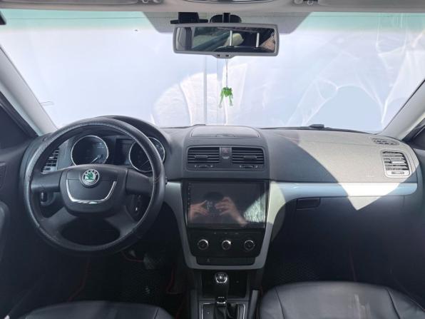 Skoda Yeti I с пробегом 2013 года, цена 879 000 рублей, 251864 км, внедорожник, Автокод Объявления