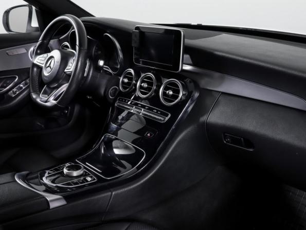 Mercedes-Benz C-Класс IV (W205) с пробегом 2018 года, цена 2 590 000 рублей, 128145 км, седан, Автокод Объявления