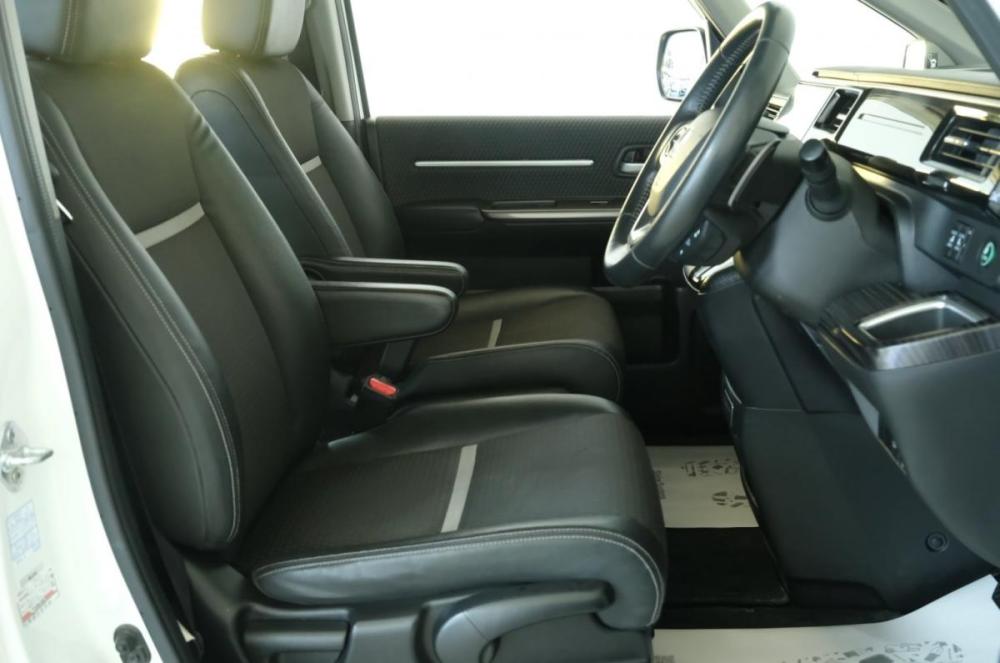 Honda Stepwgn V Омск  - изображение 8
