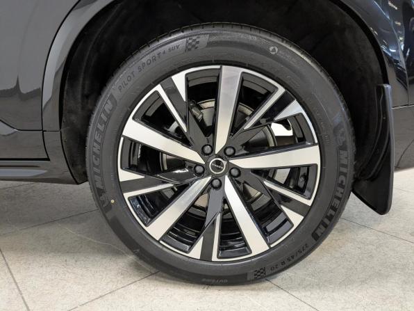 Volvo XC90 II Рестайлинг 2 с пробегом 2025 года, цена 8 950 000 рублей, 1800 км, внедорожник, Автокод Объявления