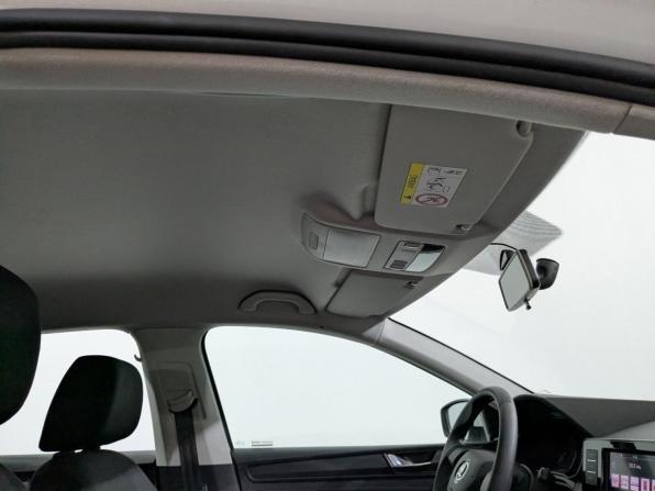 Skoda Rapid II с пробегом 2021 года, цена 1 525 000 рублей, 77276 км, лифтбек, Автокод Объявления