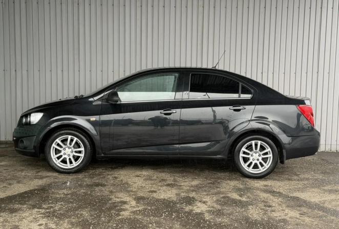 Chevrolet Aveo II с пробегом 2014 года, цена 690 000 рублей, 187300 км, седан, Автокод Объявления