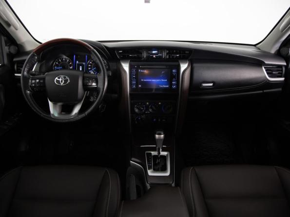 Toyota Fortuner II с пробегом 2019 года, цена 2 849 000 рублей, 191988 км, внедорожник, Автокод Объявления