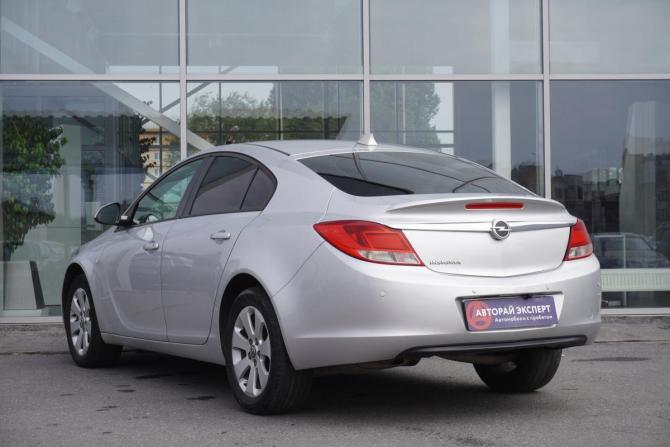 Opel Insignia I с пробегом 2012 года, цена 627 000 рублей, 188732 км, хэтчбек, Автокод Объявления