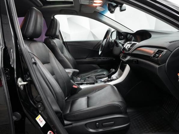Honda Accord IX с пробегом 2013 года, цена 1 844 000 рублей, 170700 км, седан, Автокод Объявления