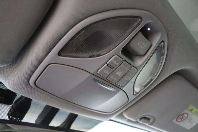 Hyundai Santa Fe III с пробегом 2013 года, цена 1 599 990 рублей, 246722 км, внедорожник, Автокод Объявления