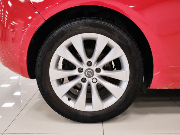 Opel Astra J Рестайлинг с пробегом 2012 года, цена 835 000 рублей, 88245 км, хэтчбек, Автокод Объявления