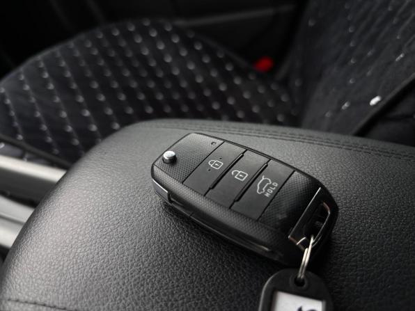 Kia Sportage III Рестайлинг с пробегом 2015 года, цена 1 310 000 рублей, 91788 км, внедорожник, Автокод Объявления