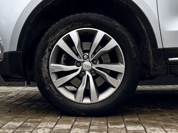 Geely Atlas I с пробегом 2019 года, цена 1 625 000 рублей, 107103 км, внедорожник, Автокод Объявления