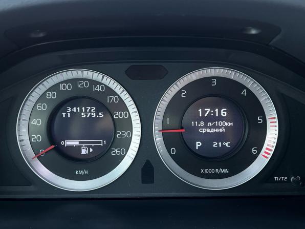Volvo XC70 II с пробегом 2010 года, цена 1 595 000 рублей, 341171 км, универсал, Автокод Объявления