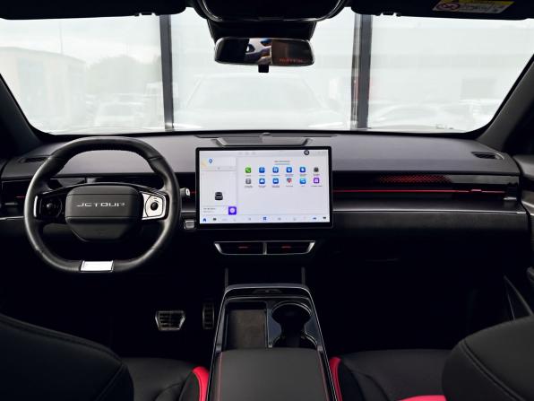 JETOUR DASHING I с пробегом 2024 года, цена 2 109 000 рублей, 25546 км, внедорожник, Автокод Объявления
