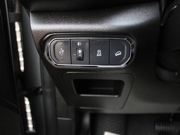 Haval Jolion I с пробегом 2023 года, цена 1 650 000 рублей, 79600 км, внедорожник, Автокод Объявления