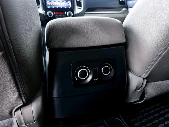 Mitsubishi Pajero IV Рестайлинг 2 с пробегом 2017 года, цена 3 049 000 рублей, 99700 км, внедорожник, Автокод Объявления