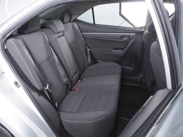 Toyota Corolla XI (E160 E170 E180) Рестайлинг 1 с пробегом 2018 года, цена 1 670 000 рублей, 166313 км, седан, Автокод Объявления