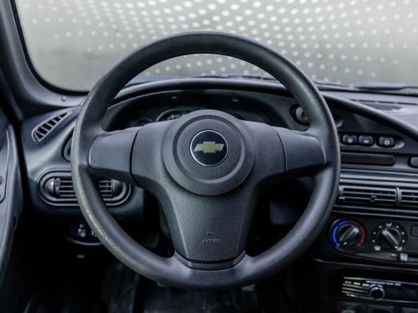 Chevrolet Niva I Рестайлинг с пробегом 2018 года, цена 888 000 рублей, 72000 км, внедорожник, Автокод Объявления