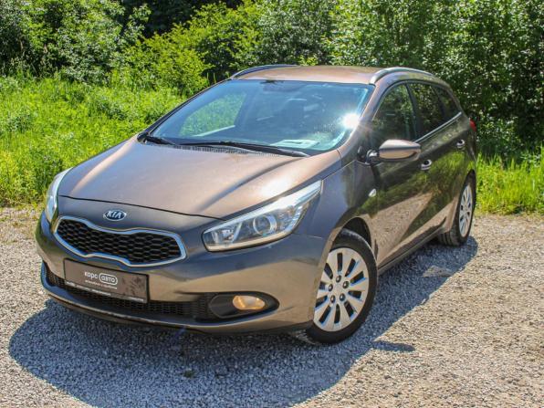 Kia Ceed II с пробегом 2014 года, цена 987 100 рублей, 187944 км, универсал, Автокод Объявления