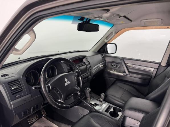 Mitsubishi Pajero IV Рестайлинг 1 с пробегом 2011 года, цена 2 213 000 рублей, 115092 км, внедорожник, Автокод Объявления