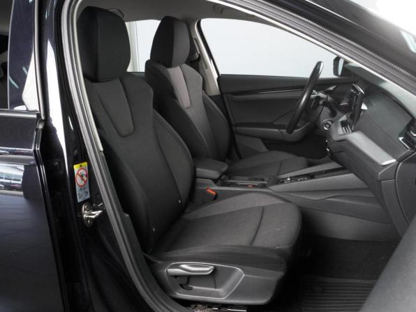 Skoda Octavia IV (A8) с пробегом 2021 года, цена 1 798 030 рублей, 161378 км, лифтбек, Автокод Объявления