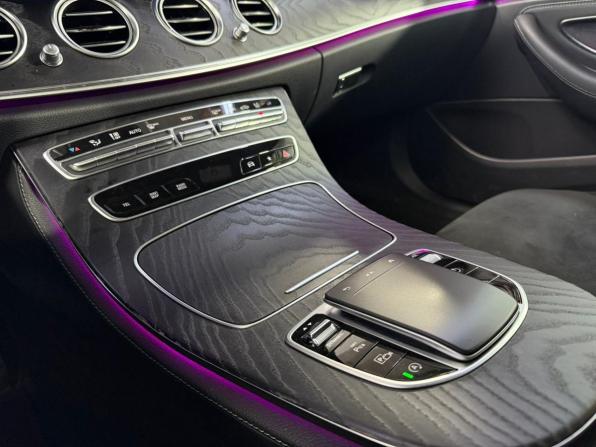 Mercedes-Benz E-Класс V (W213 S213 C238) Рестайлинг с пробегом 2021 года, цена 5 430 000 рублей, 63391 км, седан, Автокод Объявления