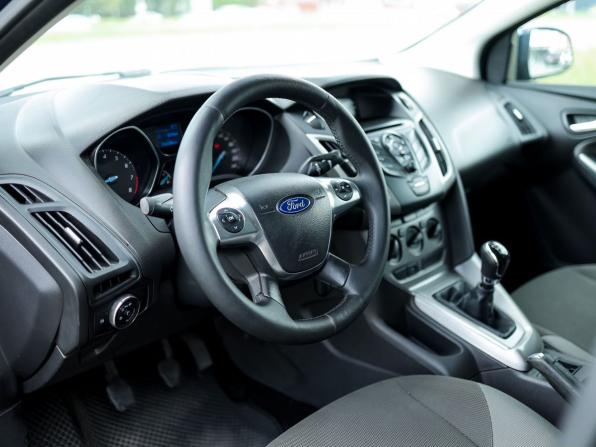 Ford Focus III с пробегом 2012 года, цена 599 000 рублей, 156590 км, седан, Автокод Объявления