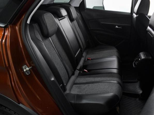 Peugeot 3008 II с пробегом 2017 года, цена 1 700 000 рублей, 186146 км, внедорожник, Автокод Объявления
