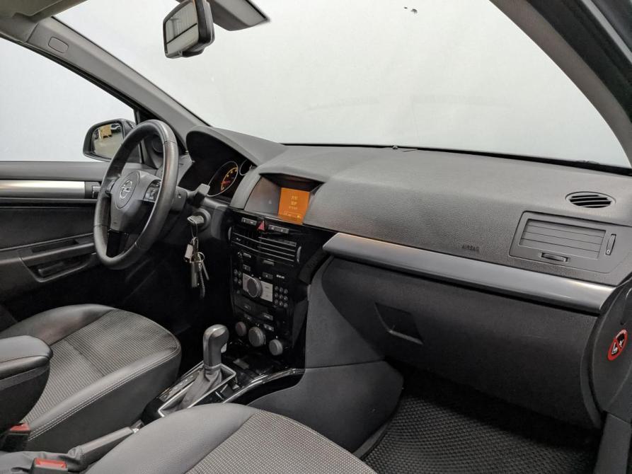 Opel Astra H Рестайлинг Санкт-Петербург  - изображение 13