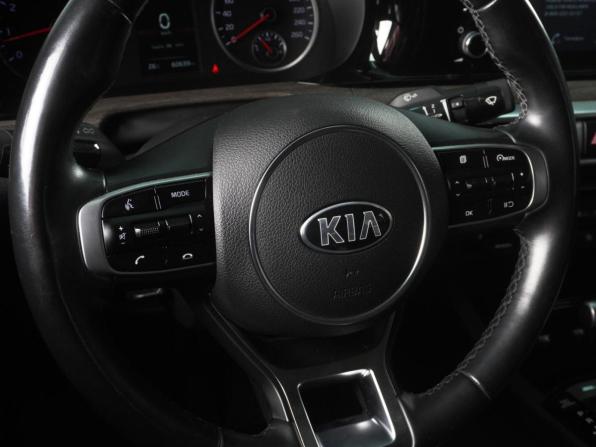Kia K5 III с пробегом 2021 года, цена 2 590 000 рублей, 60639 км, седан, Автокод Объявления