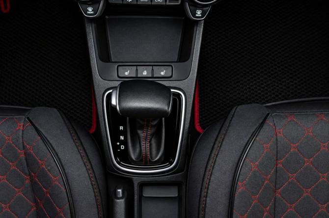 Kia Rio IV Рестайлинг с пробегом 2021 года, цена 1 829 000 рублей, 78000 км, седан, Автокод Объявления