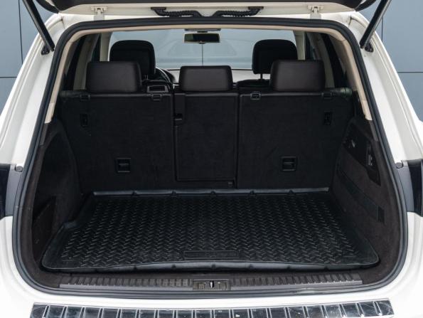 Volkswagen Touareg II с пробегом 2011 года, цена 2 150 000 рублей, 301491 км, внедорожник, Автокод Объявления
