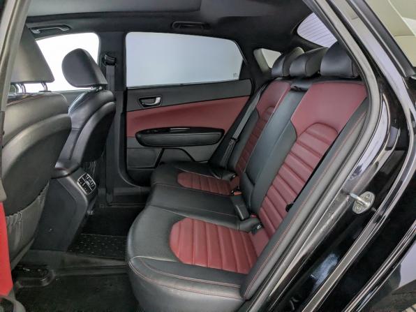 Kia Optima IV Рестайлинг с пробегом 2018 года, цена 1 950 000 рублей, 147362 км, седан, Автокод Объявления