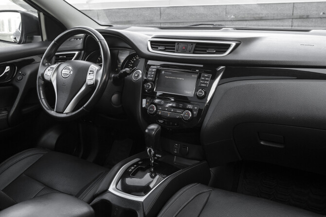 Nissan Qashqai II с пробегом 2014 года, цена 1 580 000 рублей, 162886 км, внедорожник, Автокод Объявления