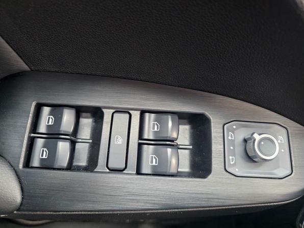 Haval Jolion I Рестайлинг с пробегом 2023 года, цена 1 999 000 рублей, 41301 км, внедорожник, Автокод Объявления