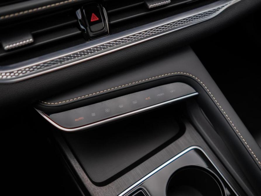 FAW Bestune B70 I Рестайлинг Сочи  - изображение 20