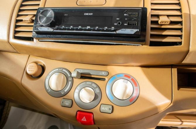 Nissan March III (K12) с пробегом 2002 года, цена 299 000 рублей, 220000 км, хэтчбек, Автокод Объявления
