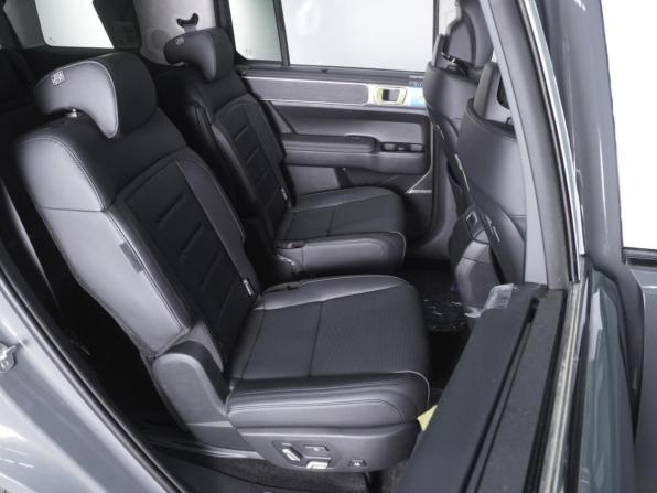 Hyundai Santa Fe V (MX5) с пробегом 2026 года, цена 5 700 000 рублей, 32 км, внедорожник, Автокод Объявления