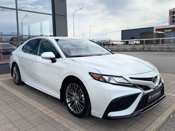 Toyota Camry VIII (XV70) Рестайлинг с пробегом 2020 года, цена 2 720 000 рублей, 71007 км, седан, Автокод Объявления