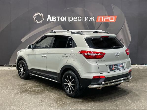 Hyundai Creta I с пробегом 2018 года, цена 1 650 000 рублей, 102378 км, внедорожник, Автокод Объявления