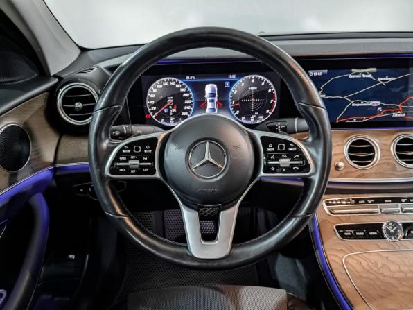 Mercedes-Benz E-Класс V (W213 S213 C238) с пробегом 2019 года, цена 2 950 000 рублей, 154617 км, седан, Автокод Объявления
