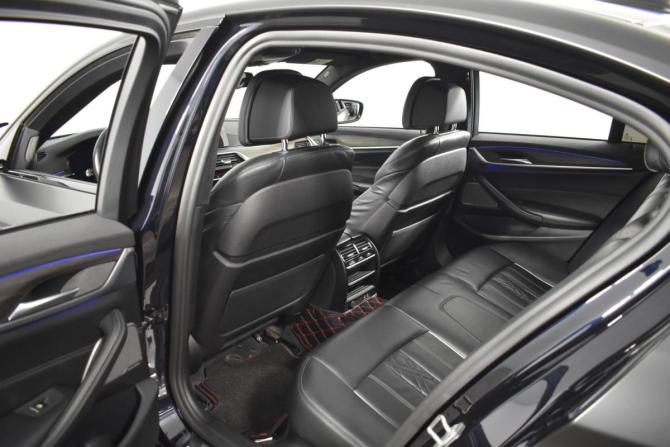 BMW 5 серии VII (G30/G31/G38) с пробегом 2019 года, цена 4 429 900 рублей, 101578 км, седан, Автокод Объявления