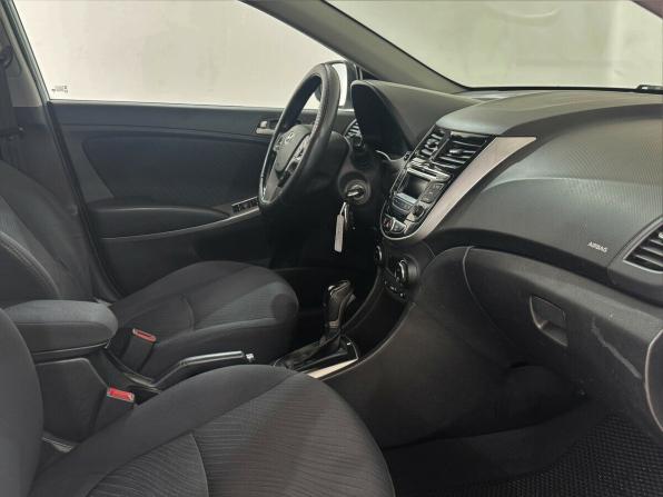 Hyundai Solaris I Рестайлинг с пробегом 2014 года, цена 850 000 рублей, 197504 км, седан, Автокод Объявления
