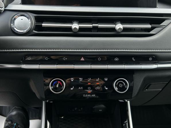 Chery Tiggo 4 Pro I Рестайлинг с пробегом 2024 года, цена 1 570 000 рублей, 42500 км, внедорожник, Автокод Объявления