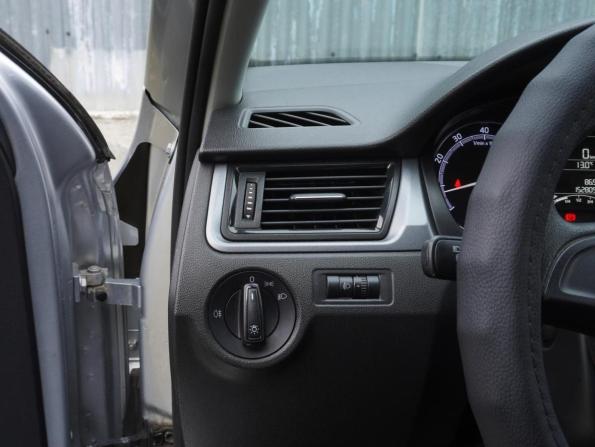 Skoda Rapid I Рестайлинг с пробегом 2018 года, цена 1 068 000 рублей, 152805 км, лифтбек, Автокод Объявления